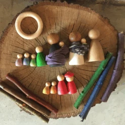 Grapat Houten Baby Poppetjes In Een Kom, 6st. (Baby Nins)