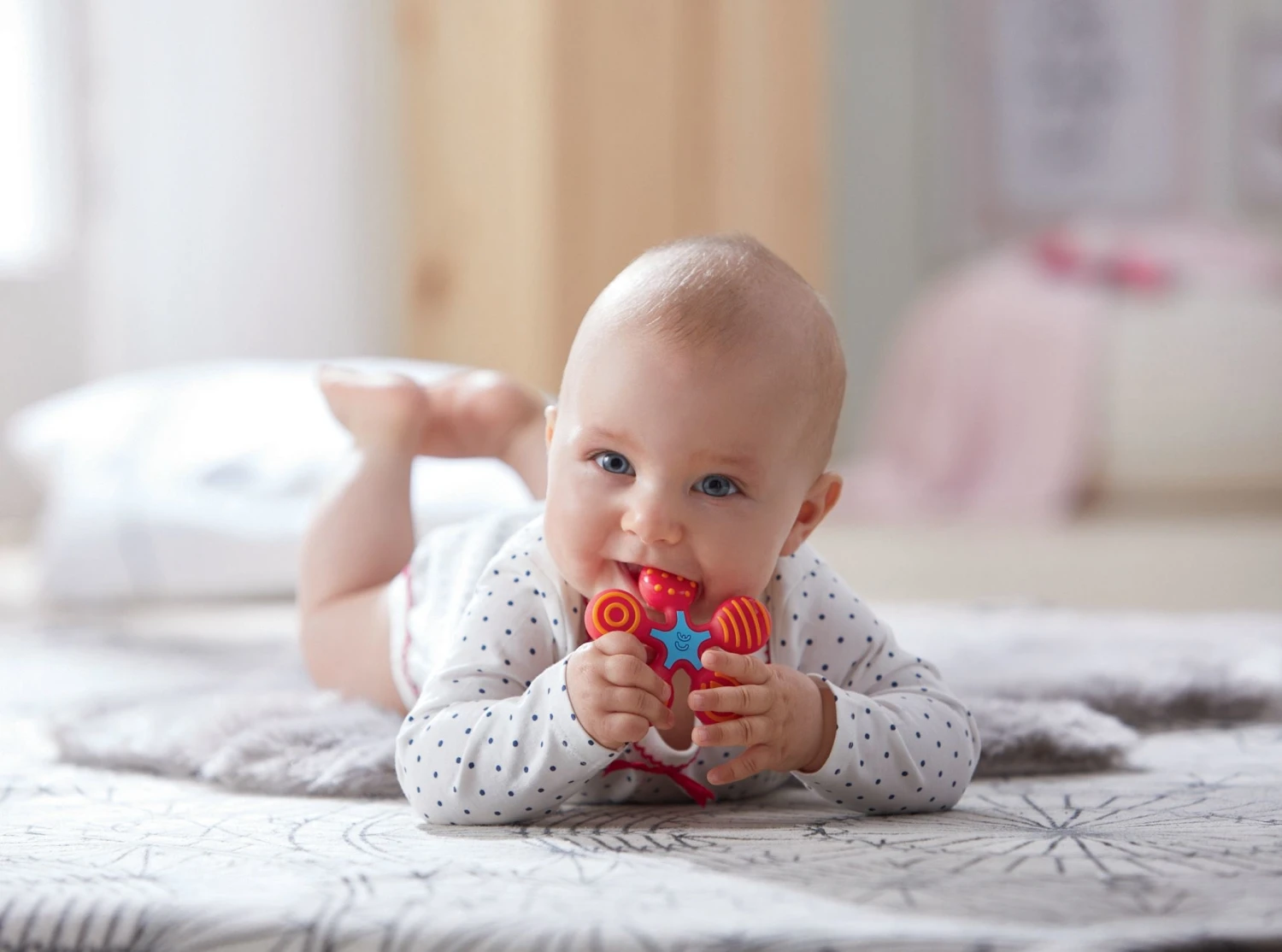 HABA HABA Grijpspeeltje Ster Rood - Afbeelding 2