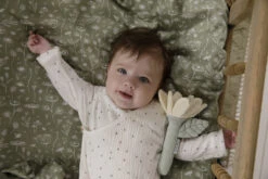 Little Dutch Babyspeelgoed - Zachte Rammelaar Bloem (Little Goose)