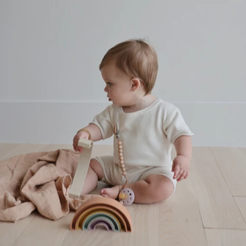 Mushie Babyspeelgoed - Stapeltoren Rainbow Hillside - Afbeelding 2